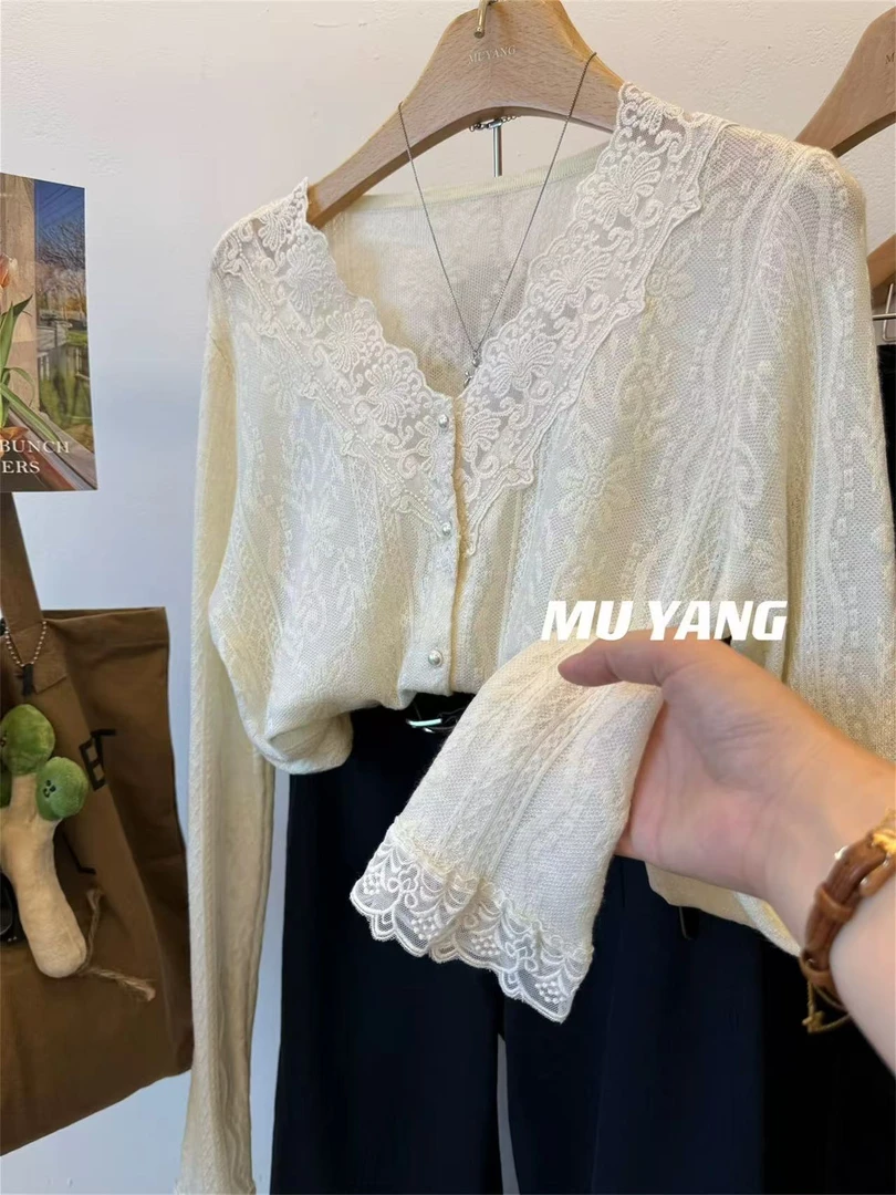 重磅加厚！约210g秋冬新款V领蕾丝钩花洋气内搭开衫女士针织打底衫