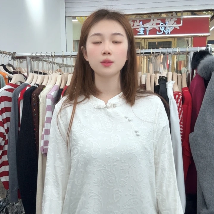 *****芮娜依莲芮娜依莲