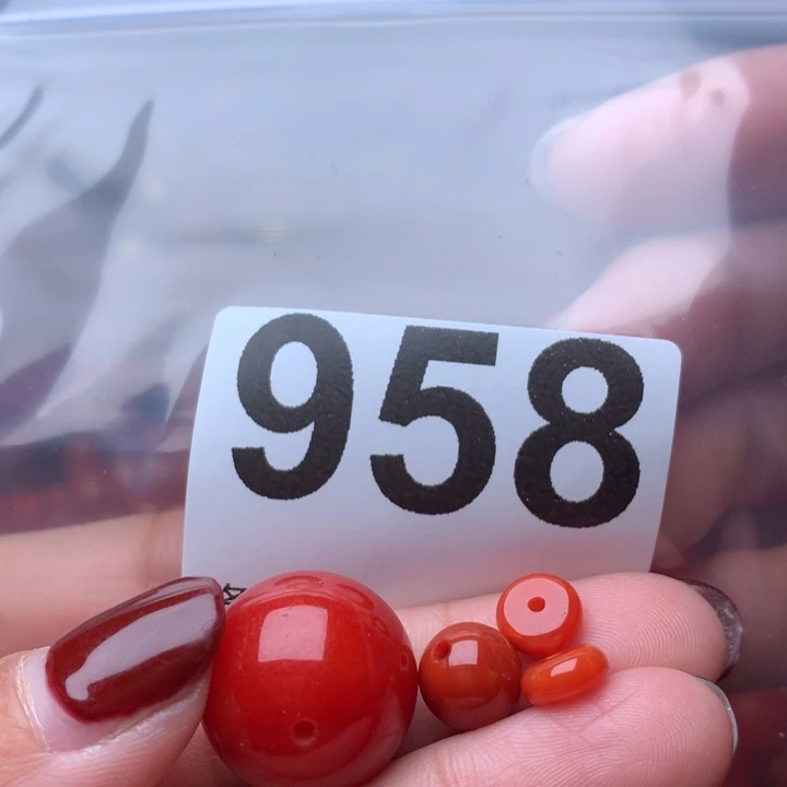 南红玛瑙手链未镶嵌与**争