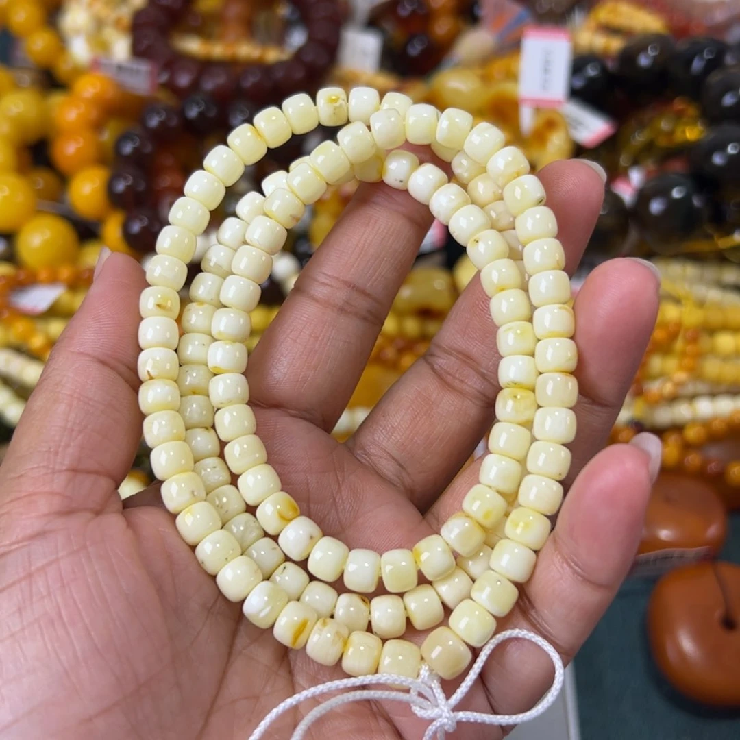 未镶嵌琥珀珠宝奇石979