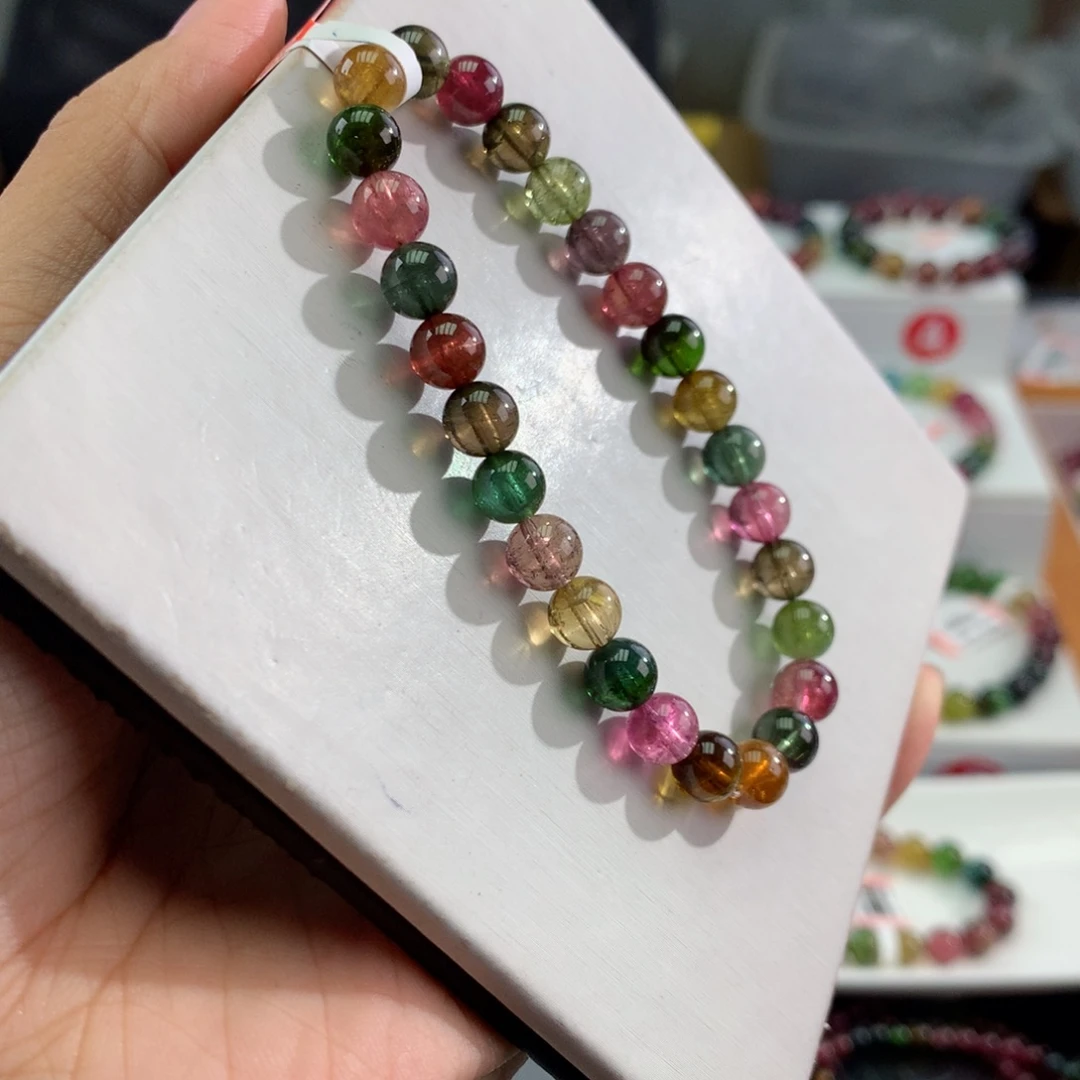 未镶嵌手链碧玺    6.9mm。