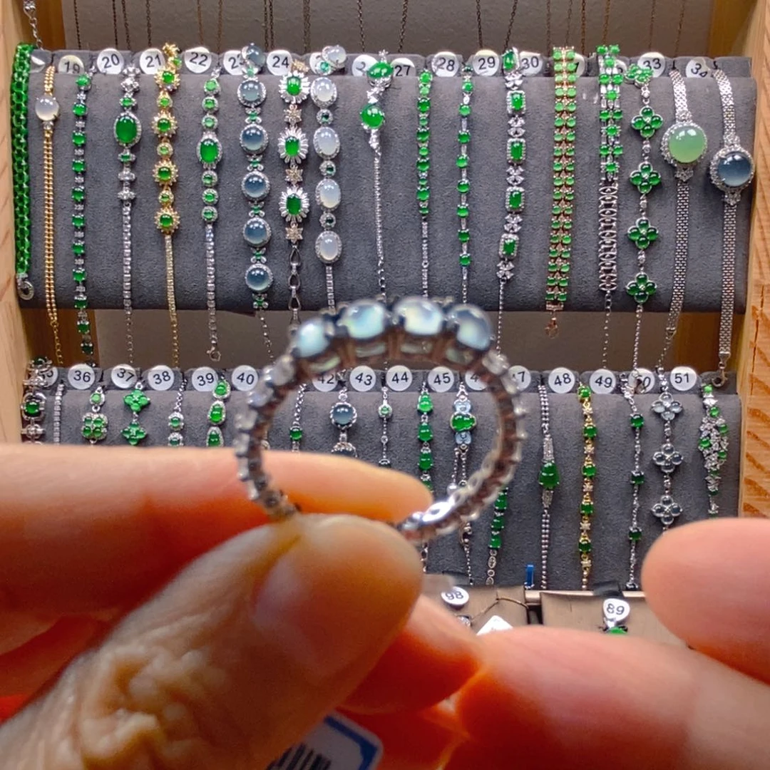 颈饰银S925镶嵌翡翠翡翠戒指