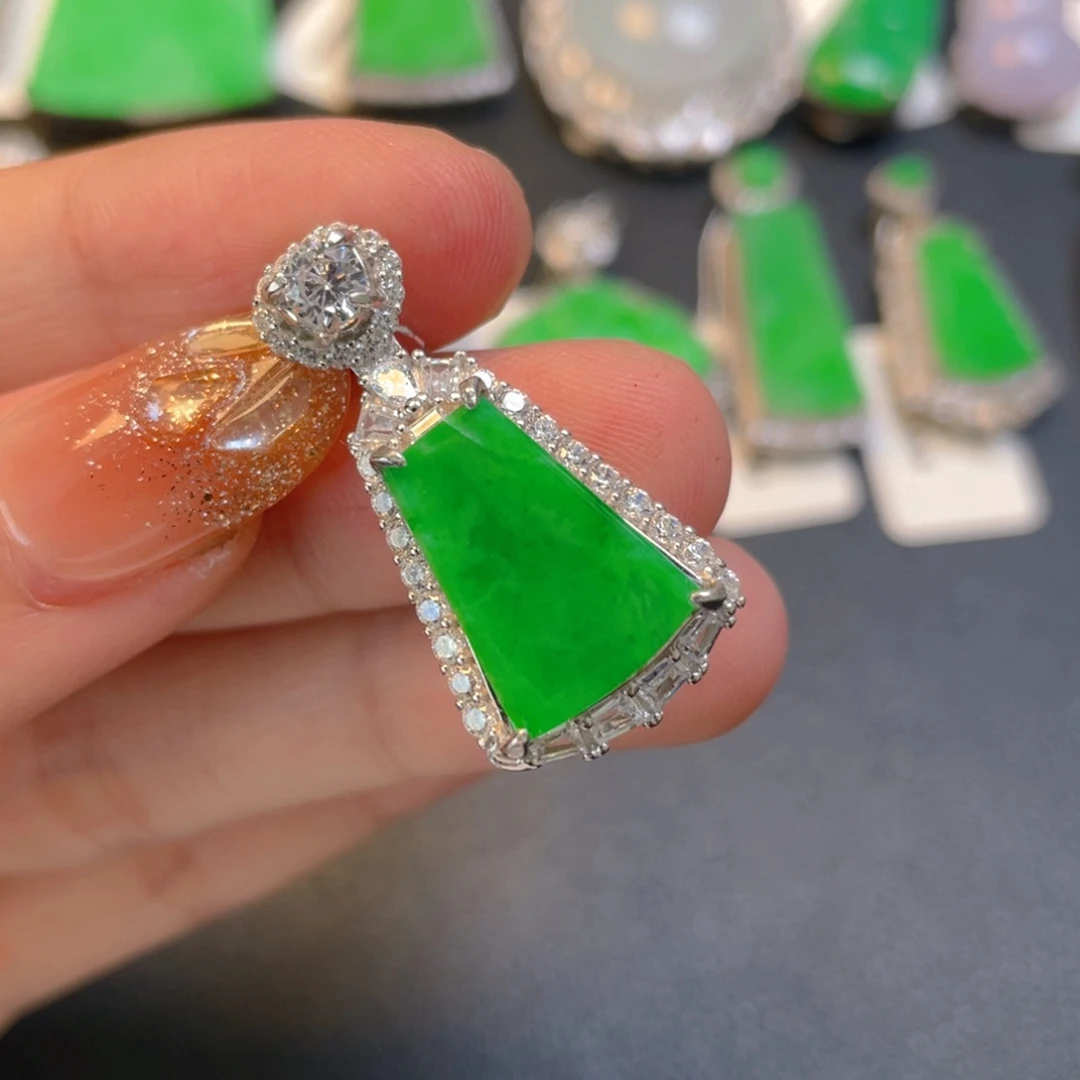 翡翠银S925镶嵌颈饰