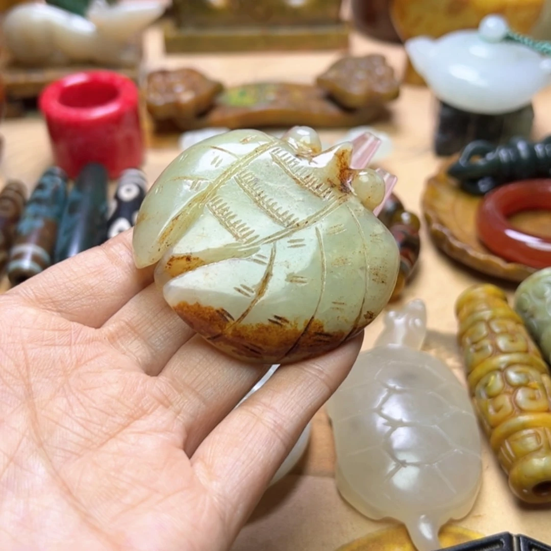 【闪购商品】蛇纹石玉颈饰未镶嵌