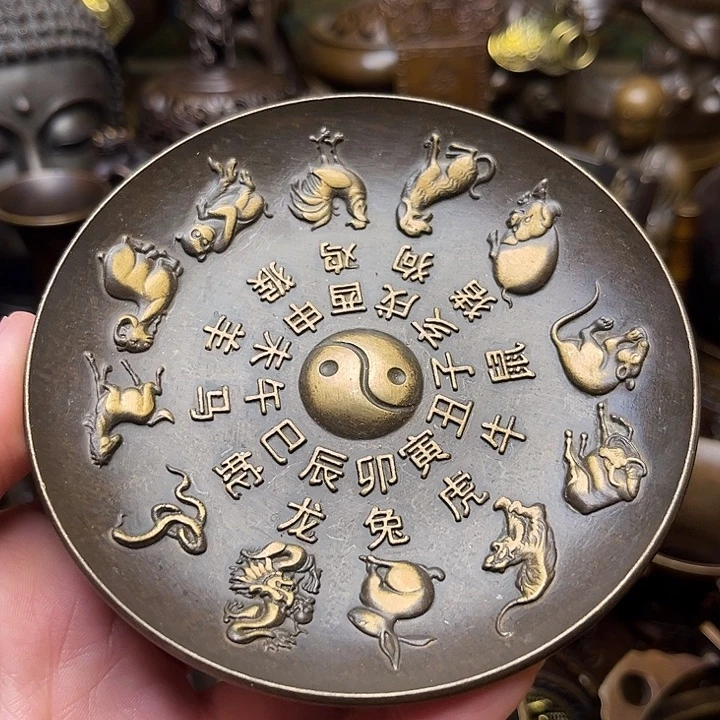 精美铜器批发档口