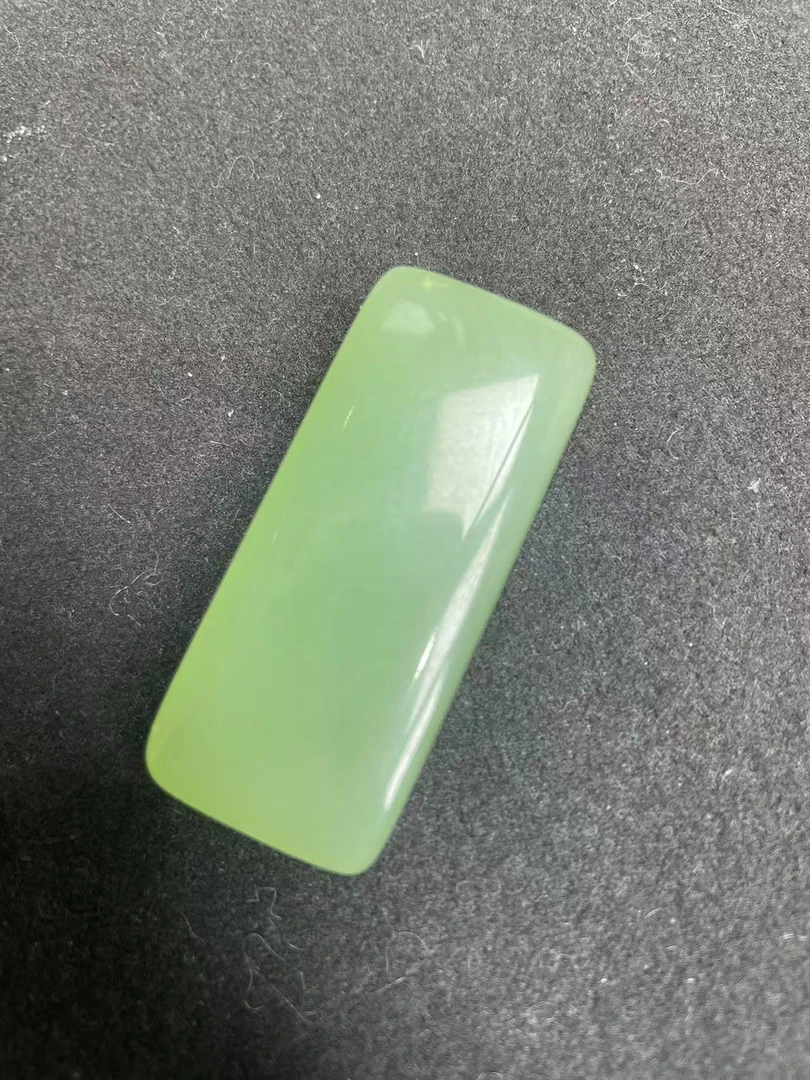 和田玉翠青无事牌吊坠