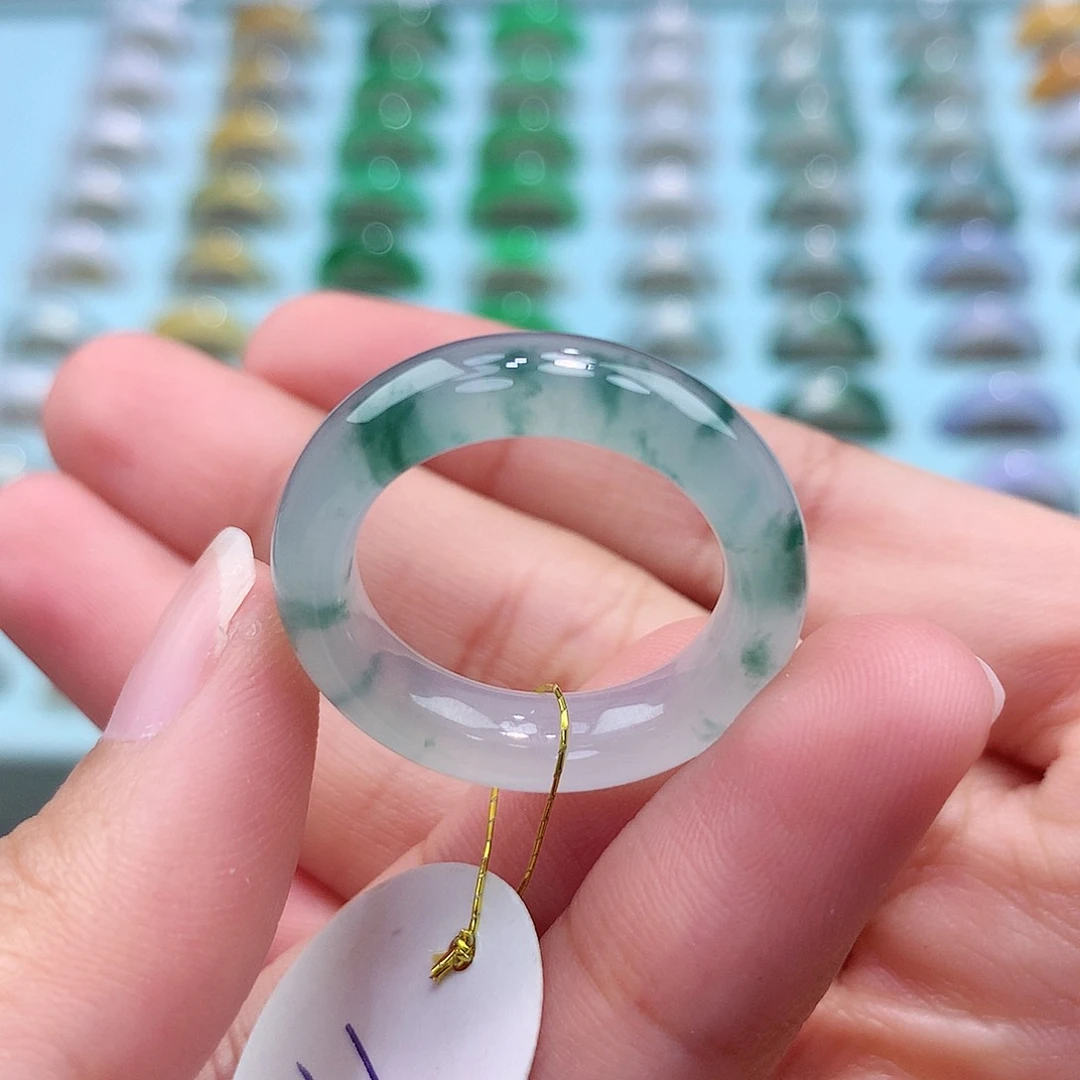 未镶嵌戒指翡翠19圈