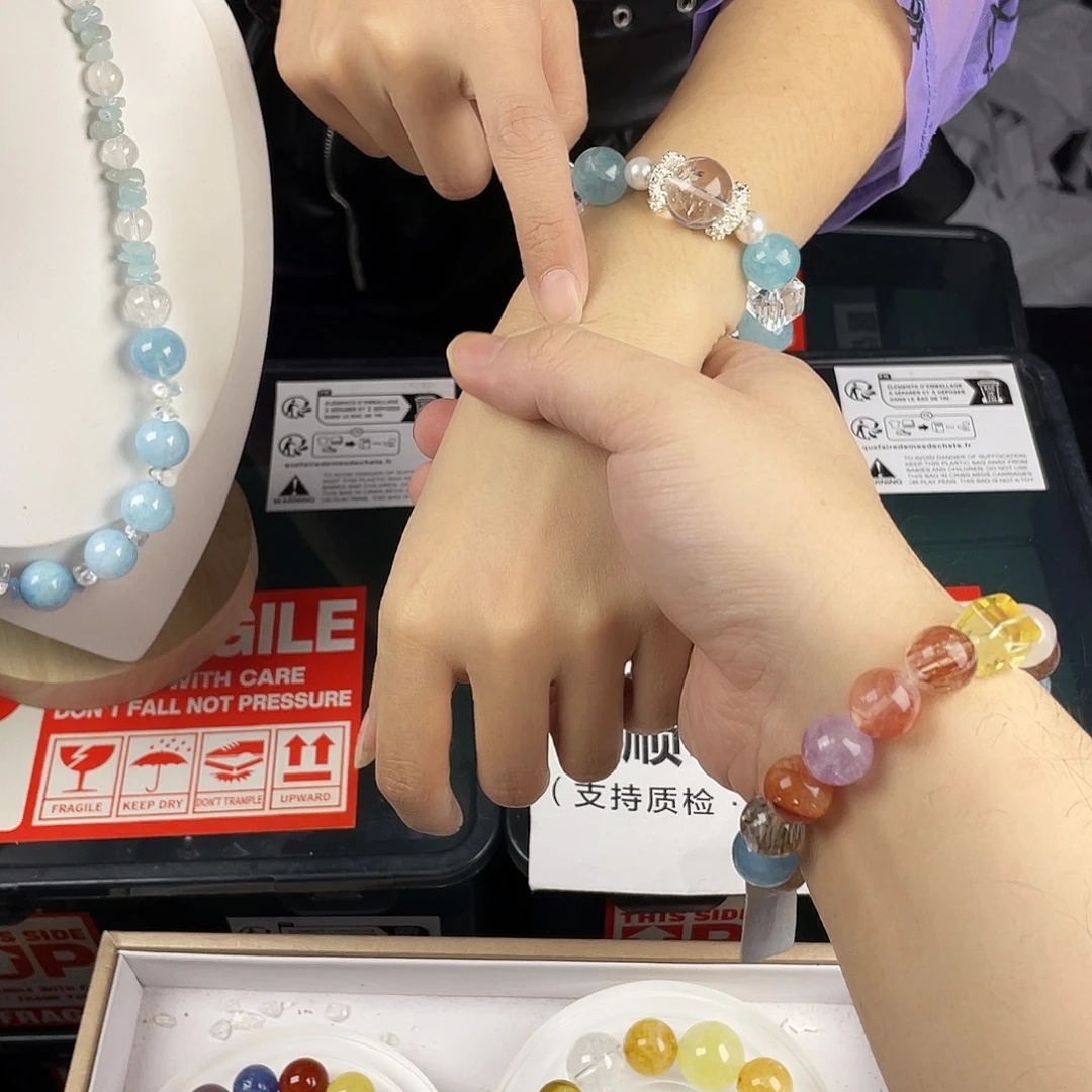 银S925镶嵌水晶手链