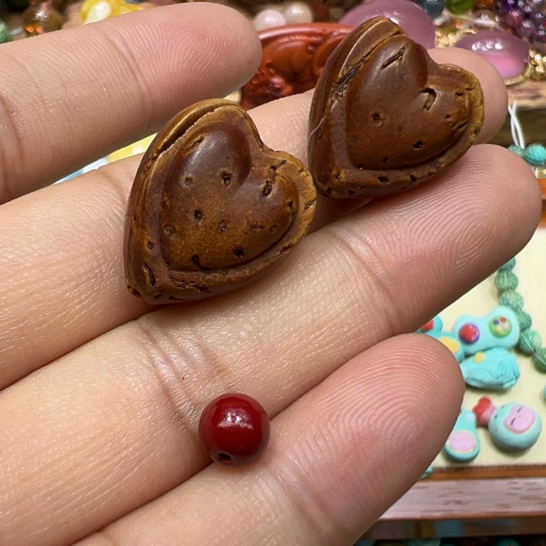 南红玛瑙颈饰未镶嵌