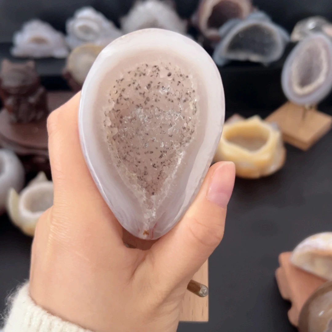 玛瑙/玉髓未镶嵌珠宝半成品