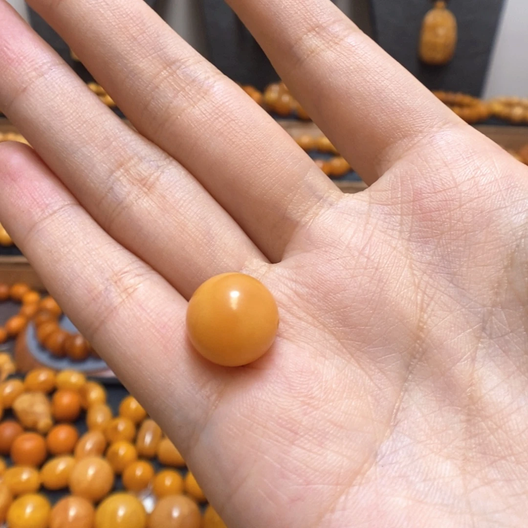 卷***卷裸石蜜蜡未镶嵌配饰