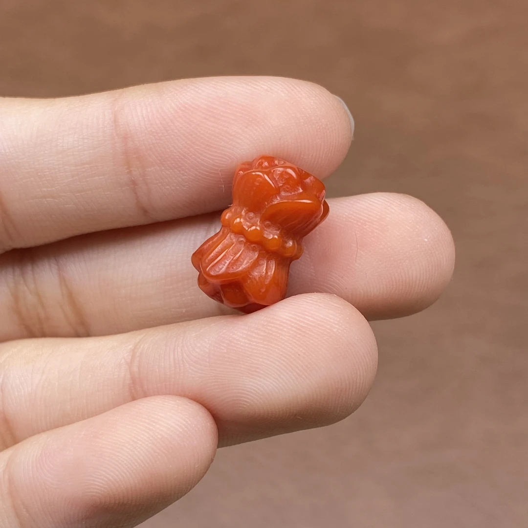 南红玛瑙桶珠顶珠并蒂莲17*11mm腰珠项链直播间选购多样性发一
