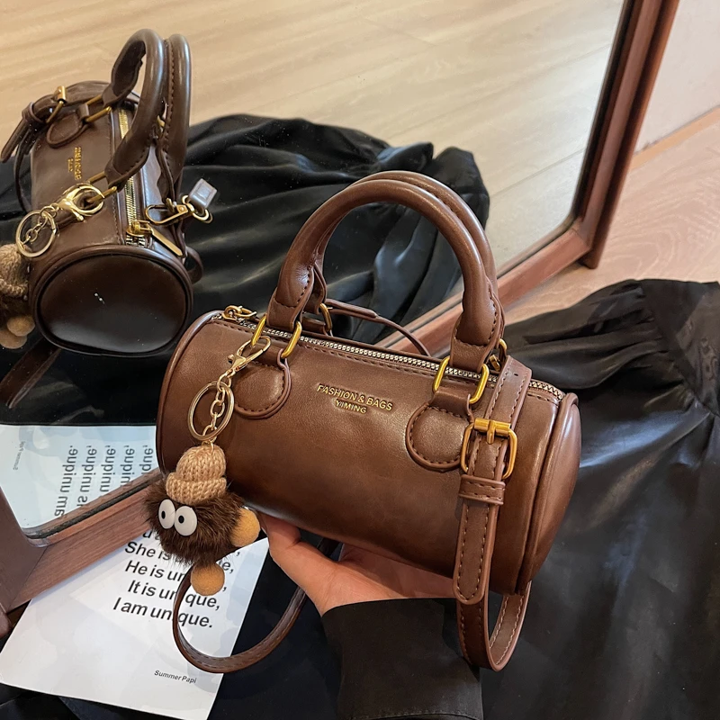 高级感手拎包包女式2024新款斜挎包秋冬流行百搭单肩包波士顿女包