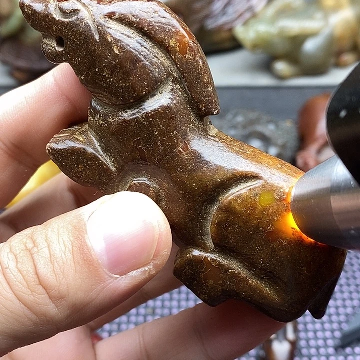 未镶嵌蛇纹石玉颈饰