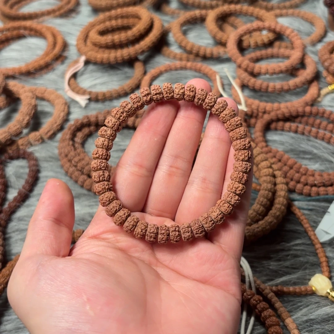 知***足吊坠金刚菩提梅花单圈9.2