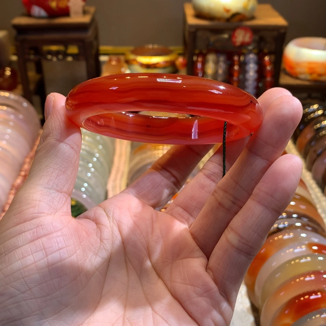 C***o玛瑙/玉髓未镶嵌手镯80号