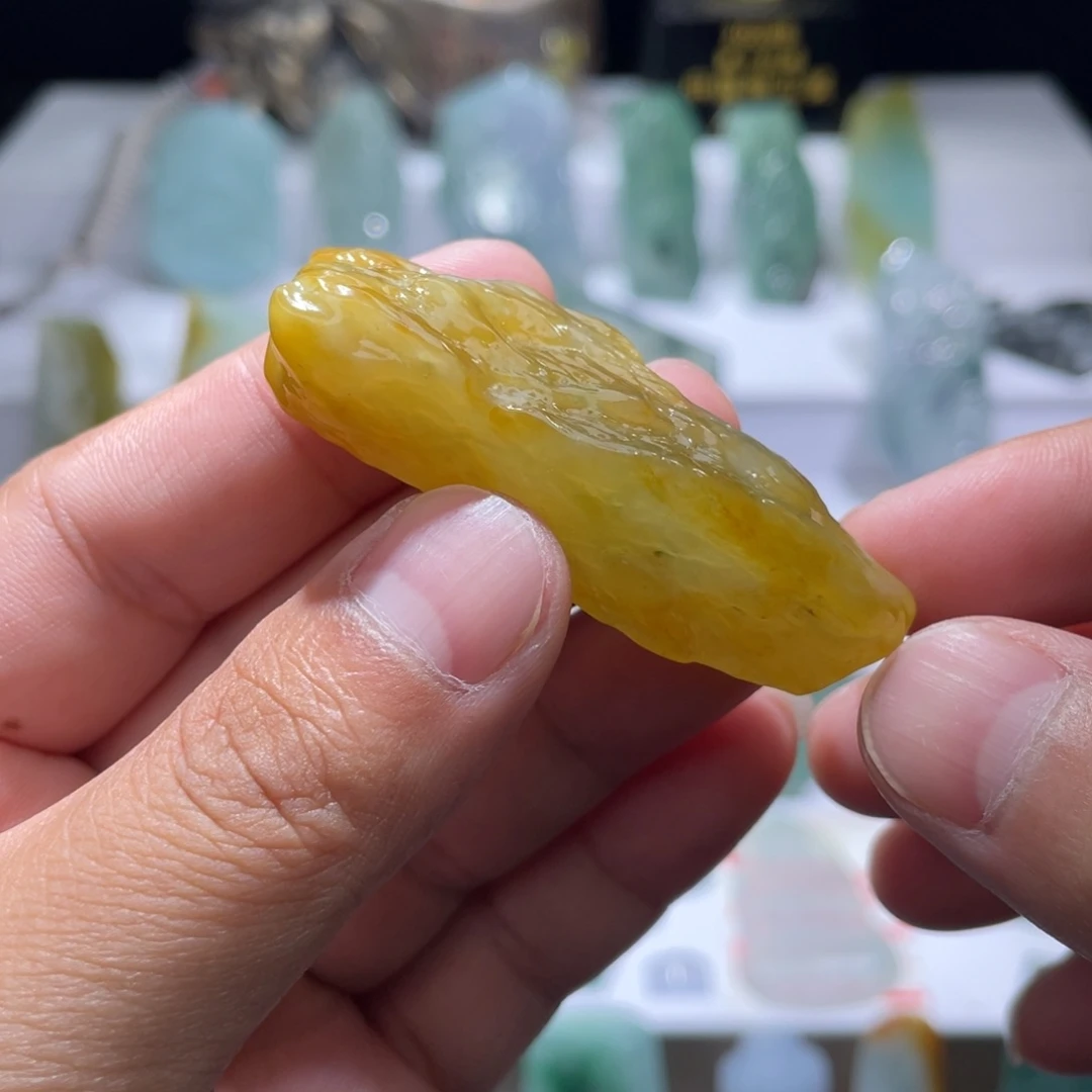 定制翡翠未镶嵌包工