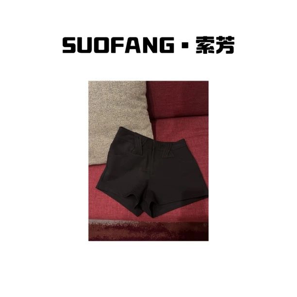 新品上市  秋款辣妹百搭西装短裤