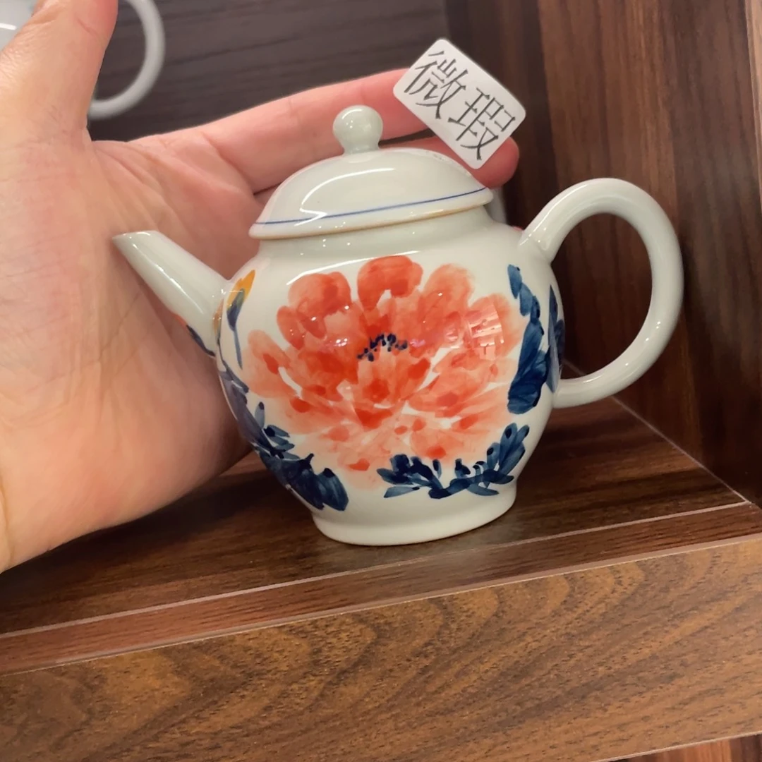 釉下手绘茶具微瑕