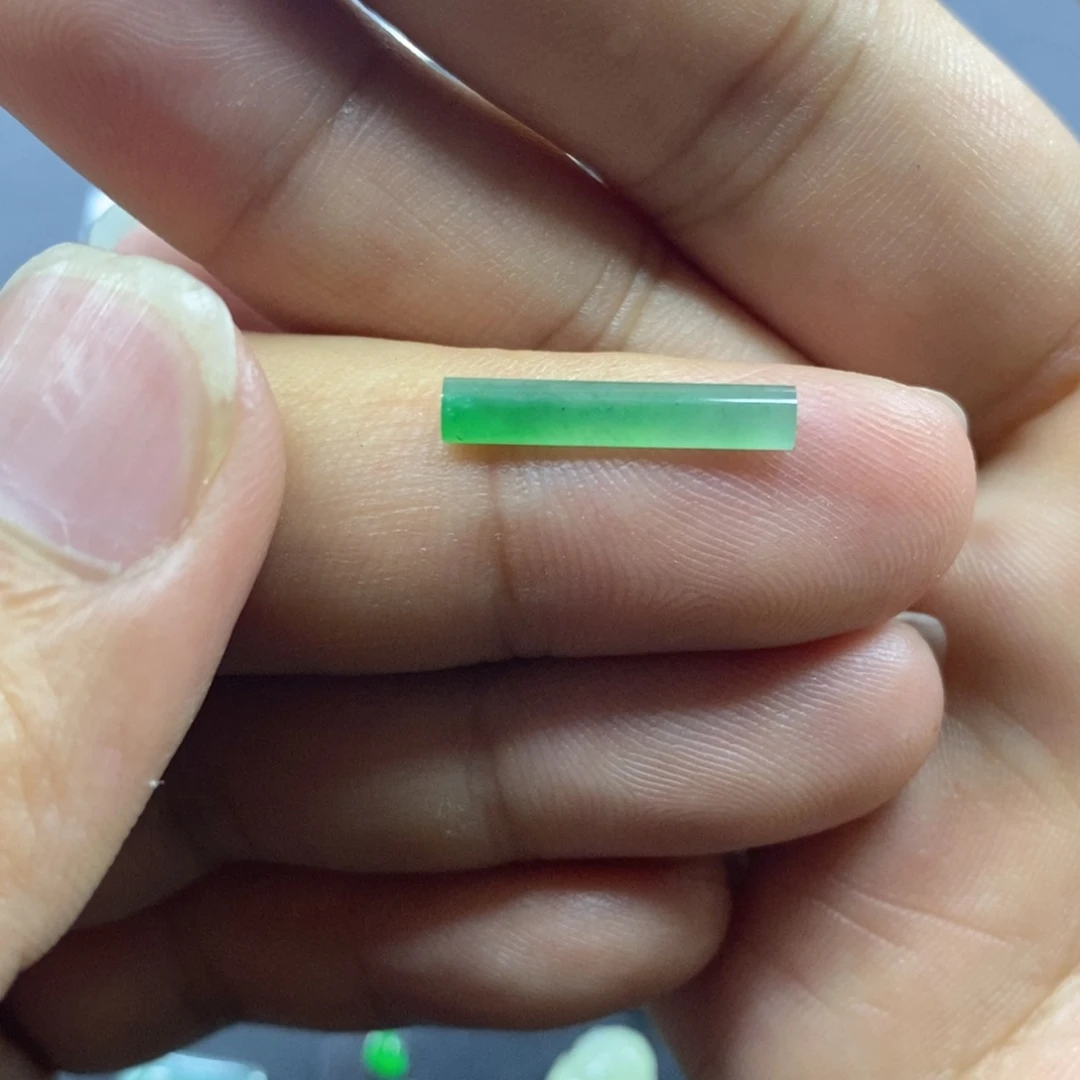 翡翠未镶嵌挂件翡翠珠宝翡翠珠宝