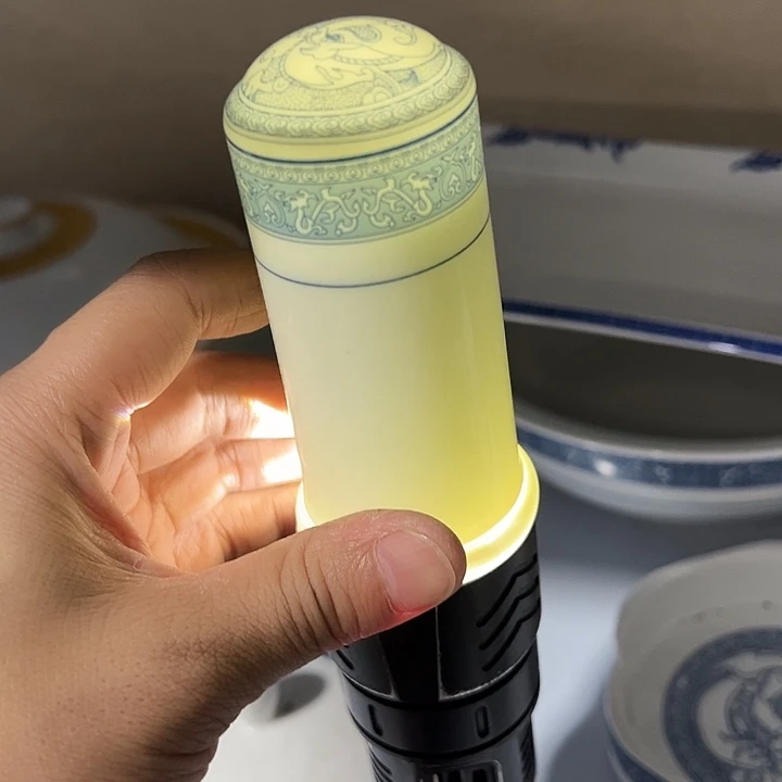 中铁牙签筒一个陶瓷