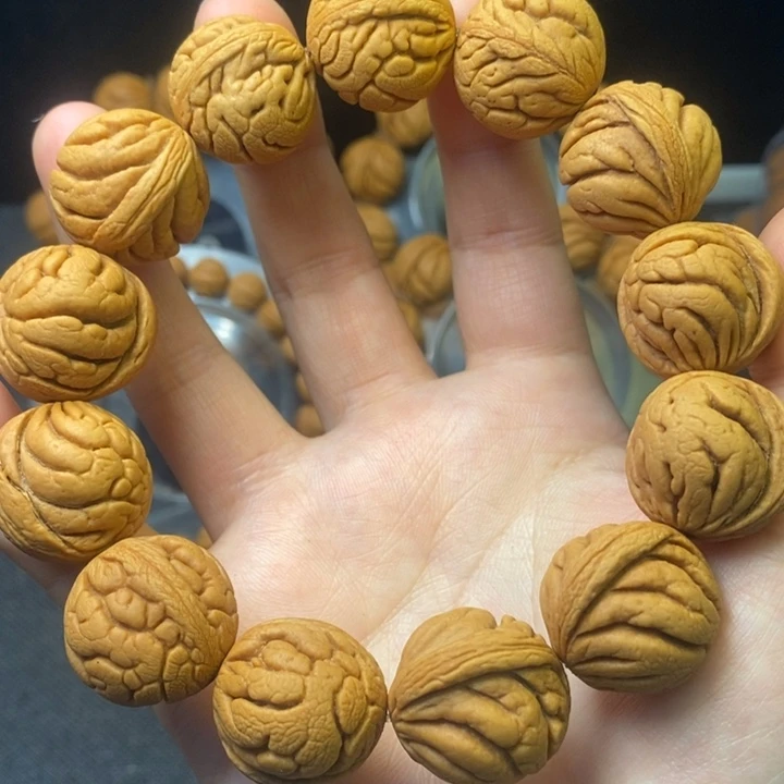 桃核吊坠秦岭山野生桃核