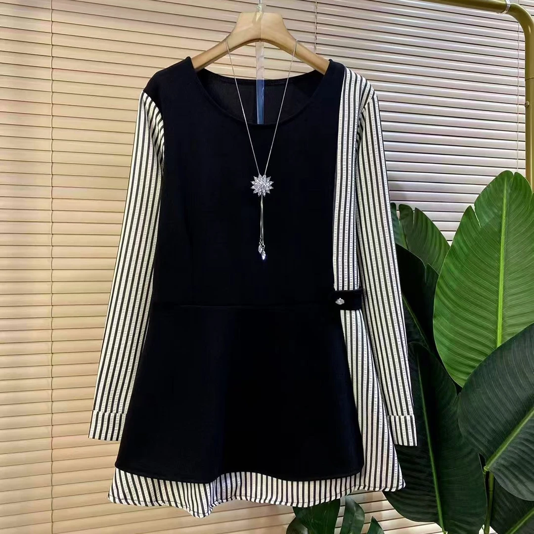 Q胖mm欧货时尚新款洋气拼接设计款遮肉显瘦女人衫