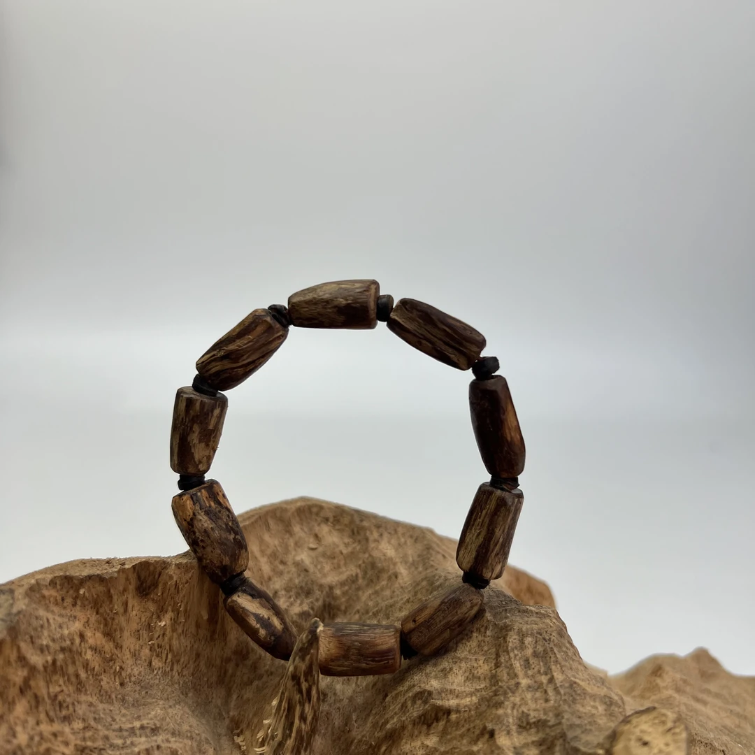 沉香【老香厂】Y40惠安土沉老料沉香单圈95分油（多样性发一）