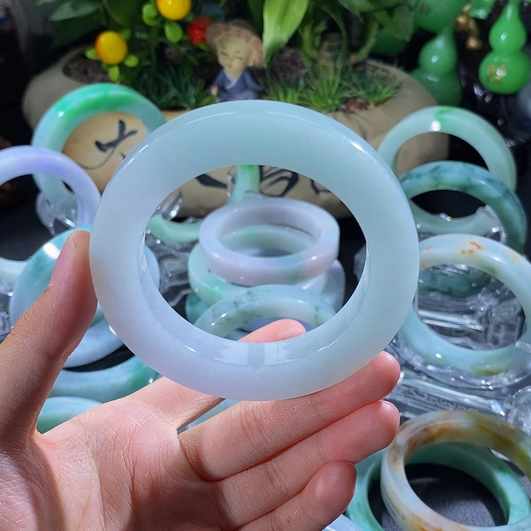 未镶嵌60定制翡翠去*吧