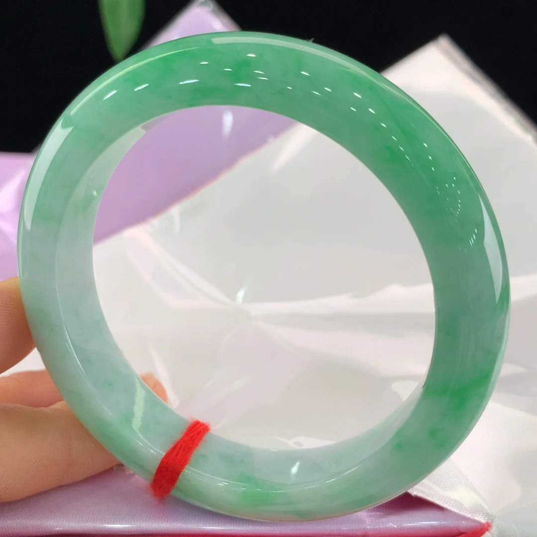 翡翠手镯未镶嵌111/0549