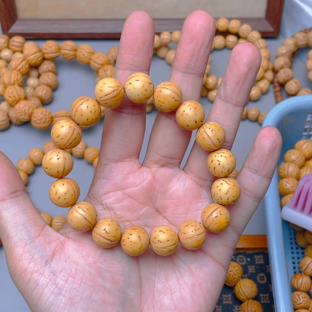 桃核手串奶油核光珠