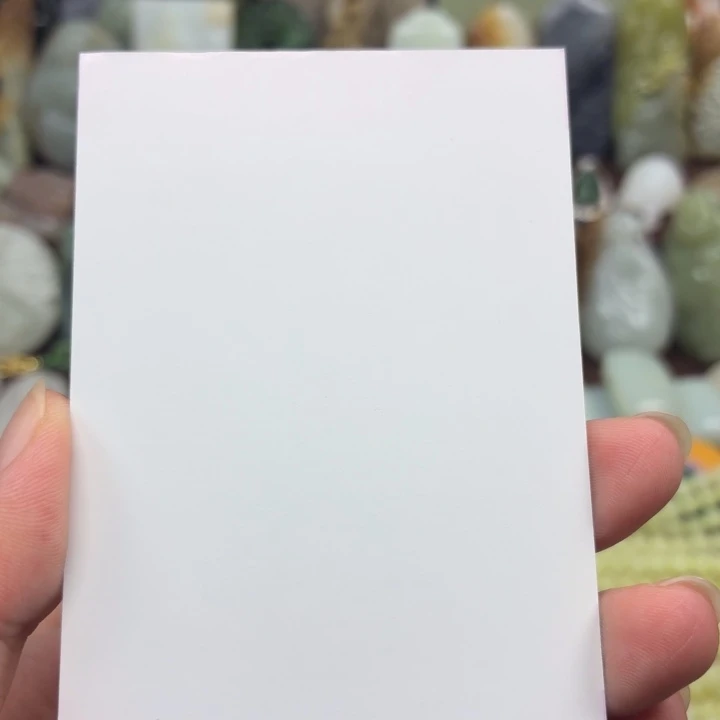 欧***姐和田玉未镶嵌颈饰