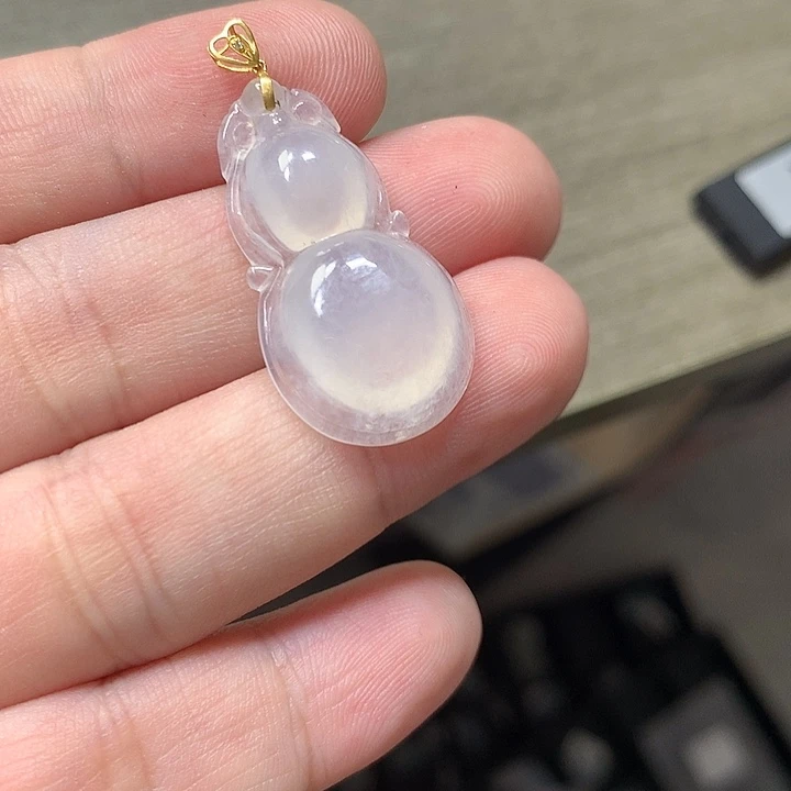 翡翠颈饰18K金镶嵌葫芦