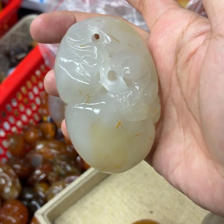 玛瑙/玉髓未镶嵌吊坠(不含链)