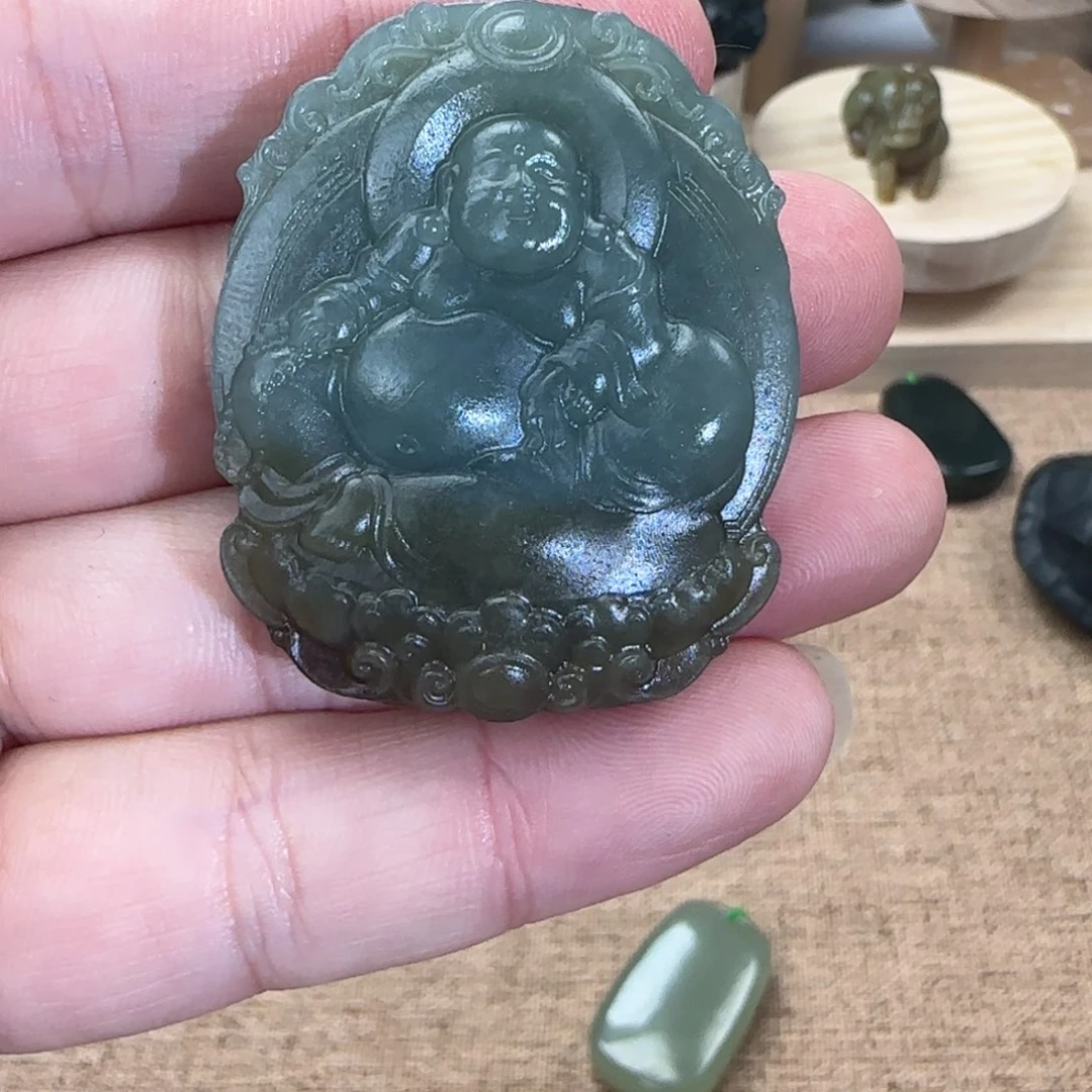 和田玉未镶嵌挂件