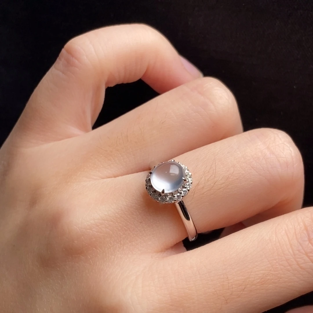 翡翠18K金镶嵌戒指玻璃种戒指