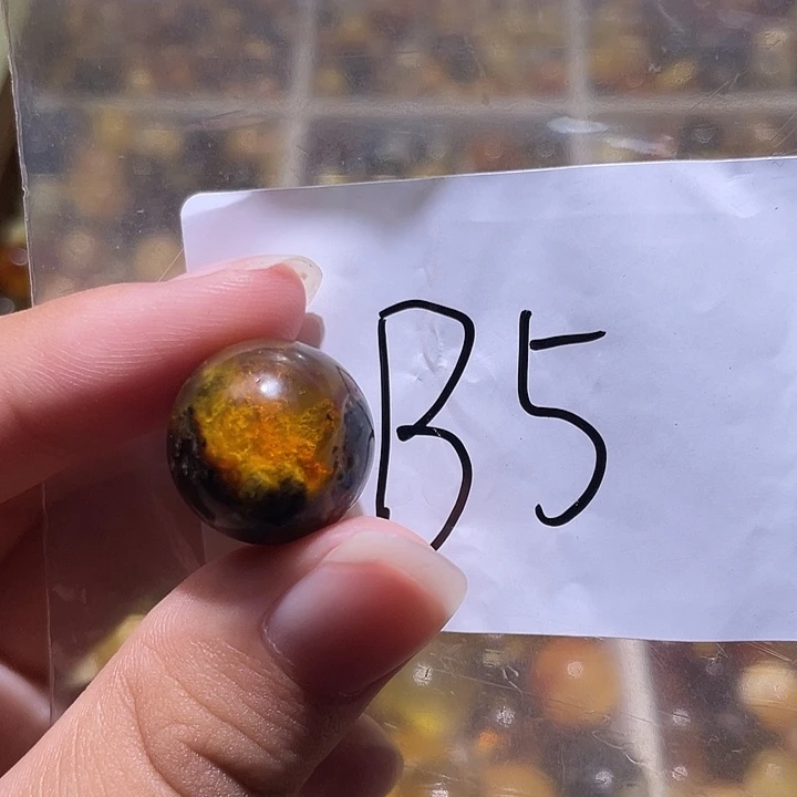 裸石琥珀未镶嵌16.8福利