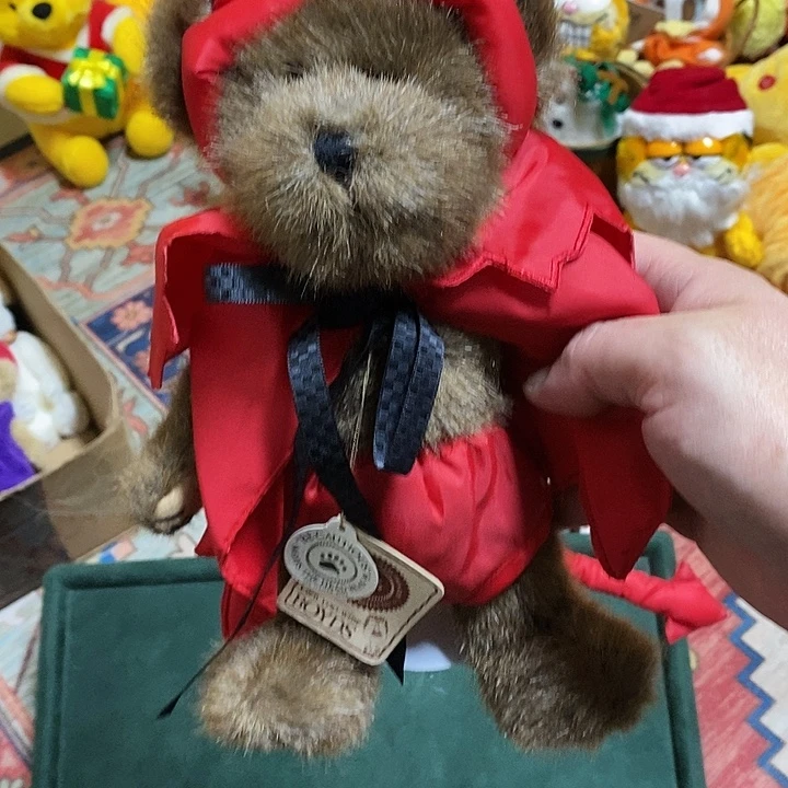 毛绒125毛绒玩具小红熊