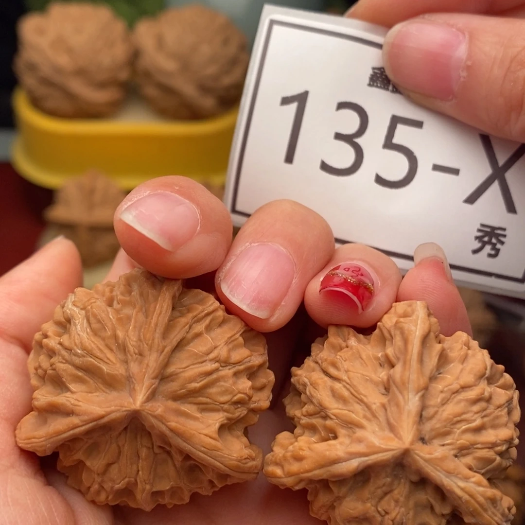 桃核把件盘山奔38……