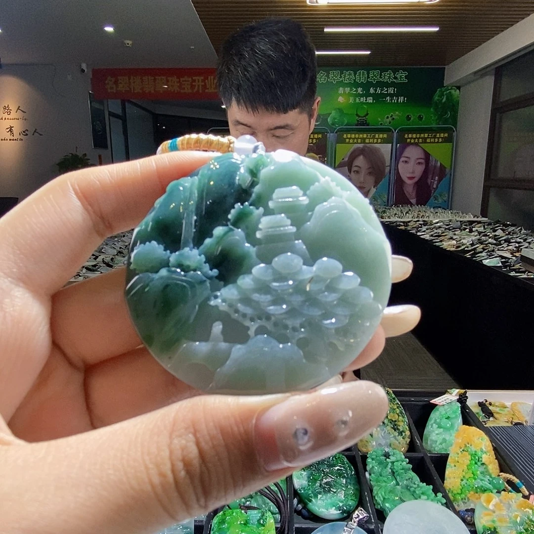 颈饰未镶嵌翡翠翡翠