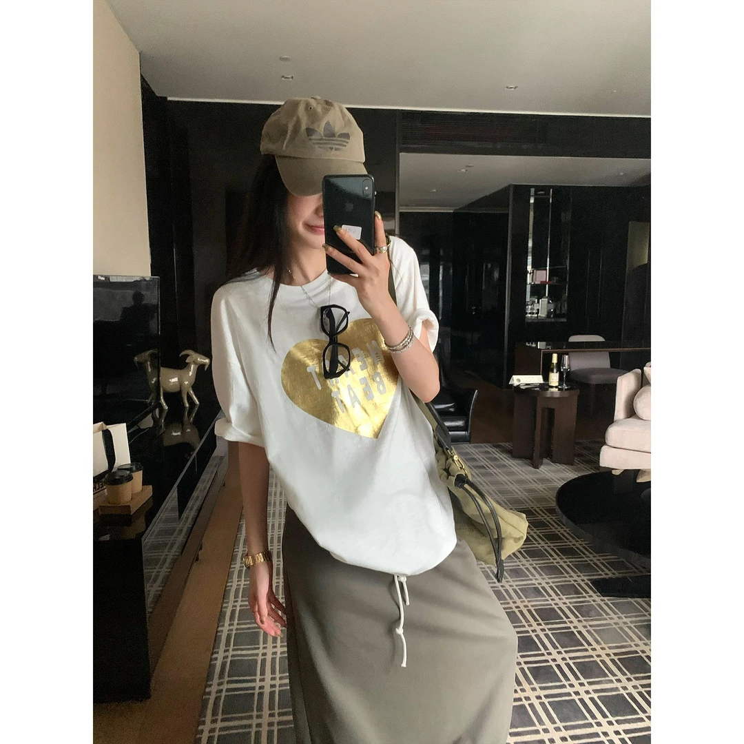 区区欧阳 烫金印花短袖T恤女秋季新款内搭打底衫宽松显瘦圆领上衣