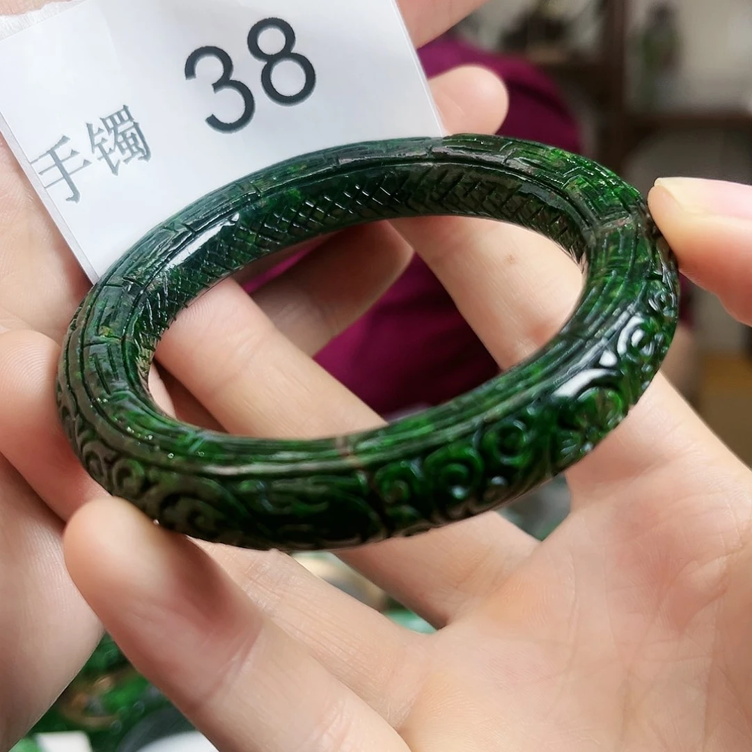 翡翠手镯未镶嵌手镯56.5