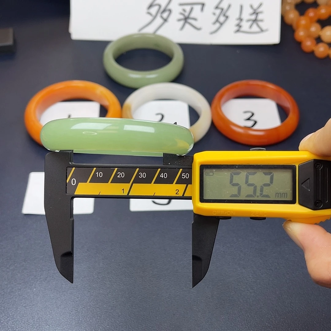 未镶嵌石英质玉（黄龙玉）手镯98号全场98买三送一