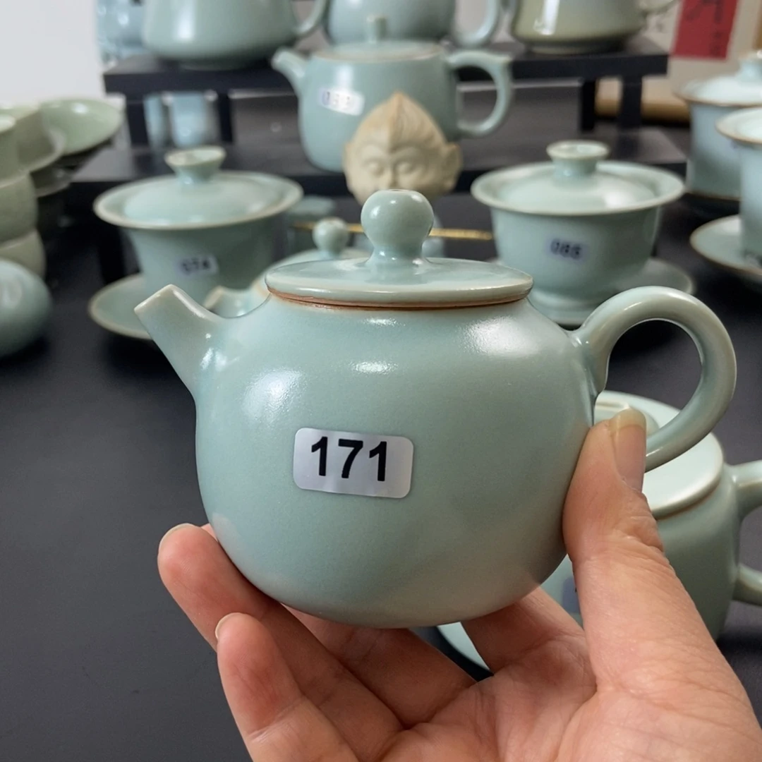 泽***啊仿古釉水壶微瑕微瑕