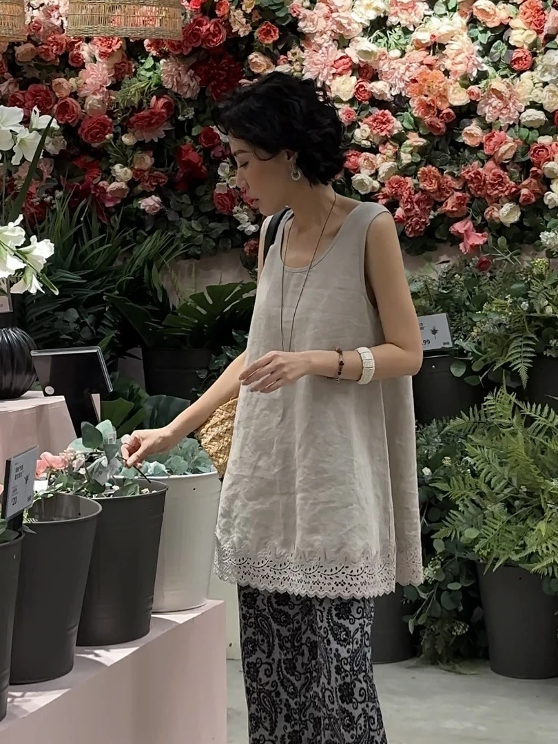 WUWU STUDIO【雨季】老钱风简约款蕾丝花边中长A版无袖上衣背心3272