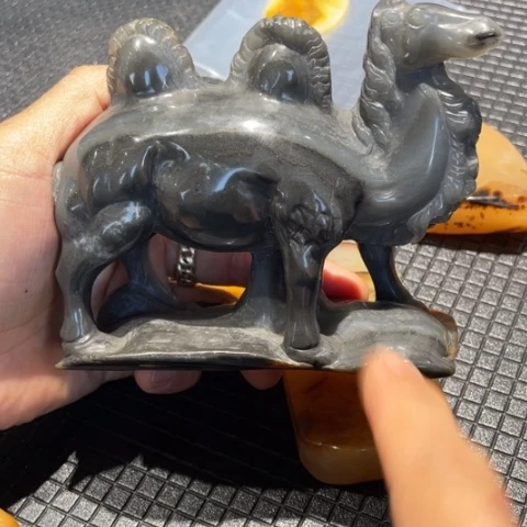 【闪购商品】未镶嵌石英质玉（黄龙玉）颈饰
