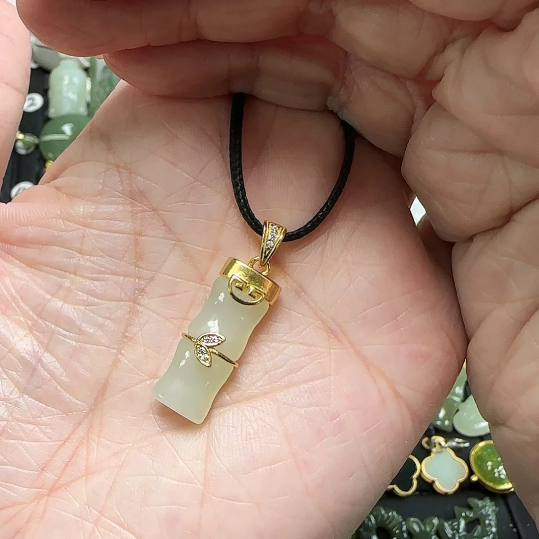吊坠(不含链)银S925镶嵌和田玉