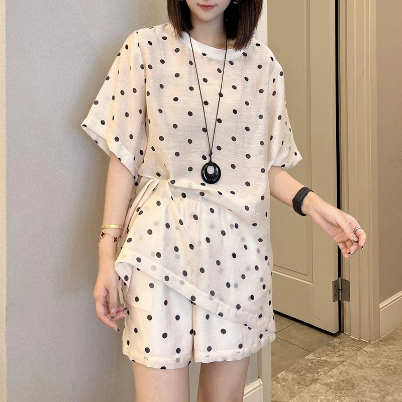 时尚气质潮流套装女2025新款夏季波点印花短袖t恤宽松短裤两件套