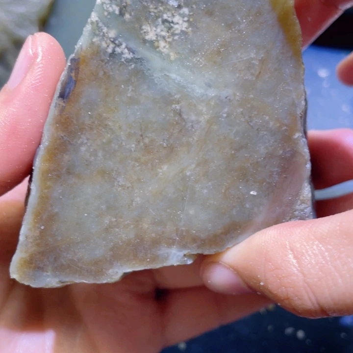 和田玉未镶嵌珠宝半成品