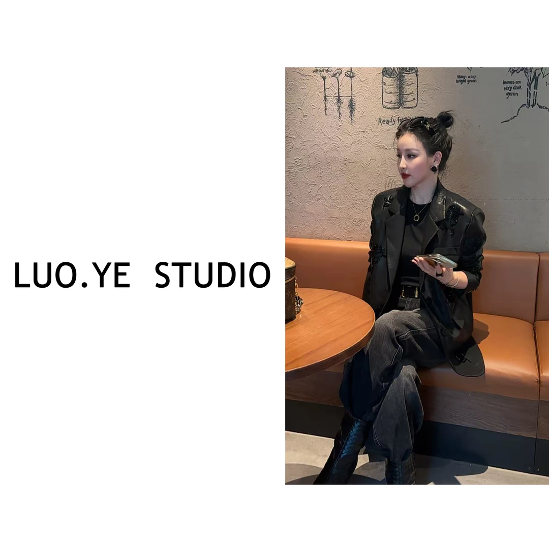 【荷塘暮】欧货重工钉珠皮衣外套机车服高级感外套女洋气时尚3146